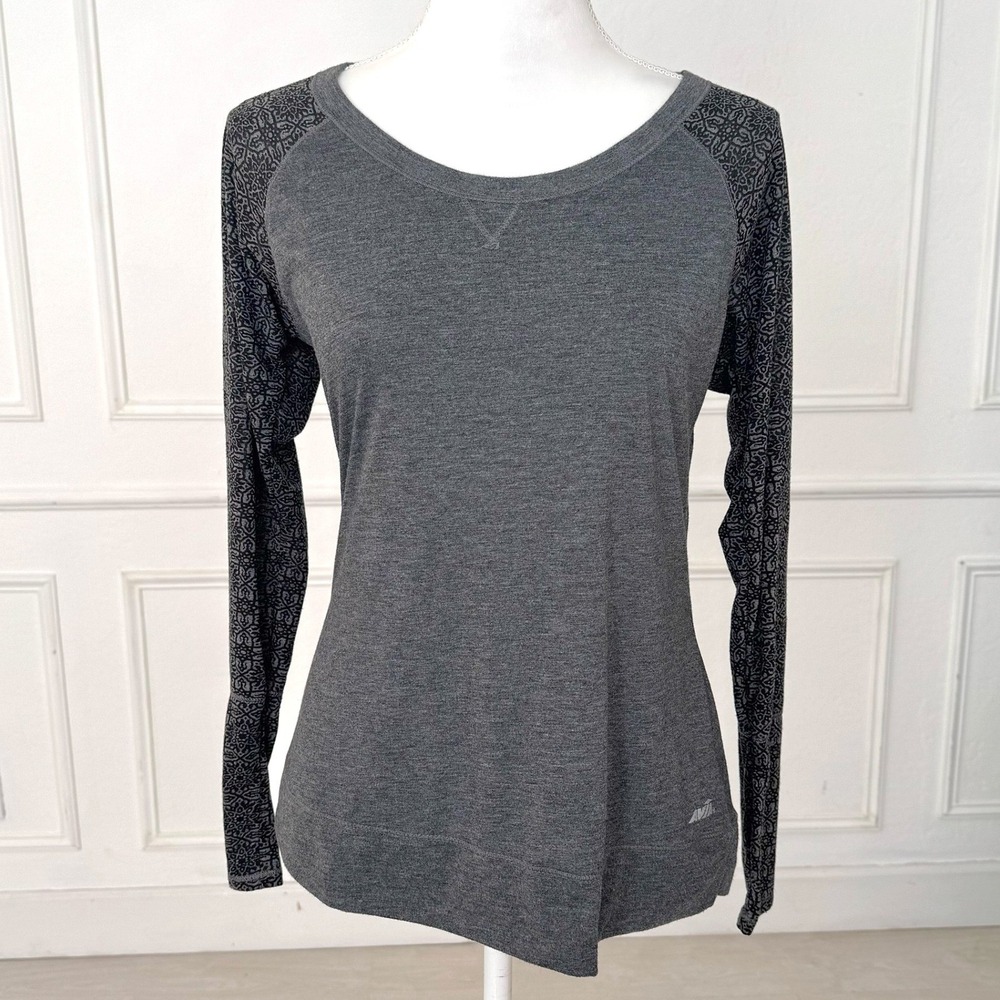 Avia‎ Women Charcoal Gray Long Sleeve Athletic Top Printed Sleeve